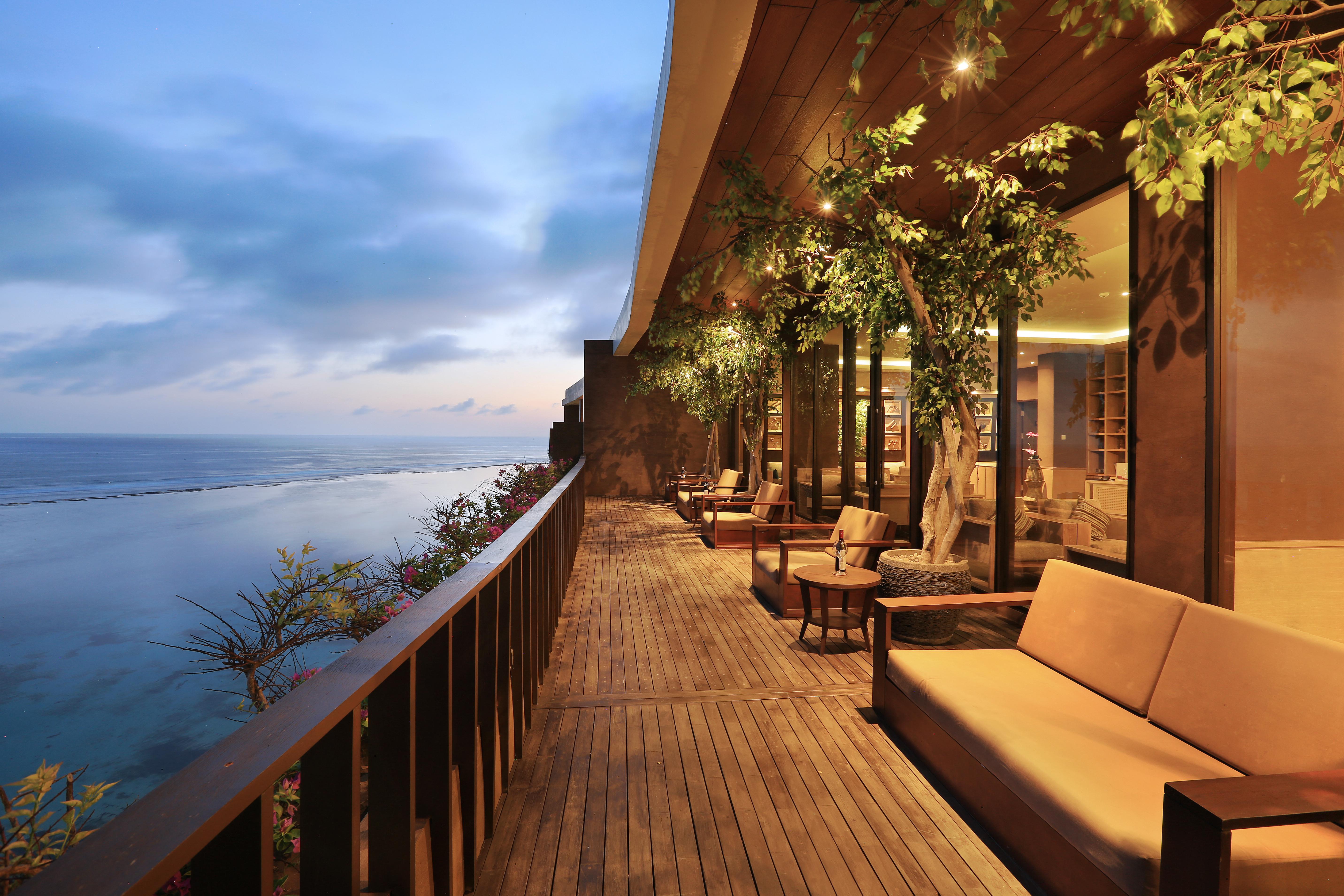 Ulu Segara Luxury Suites & Villas Нуса Дуа Екстериор снимка