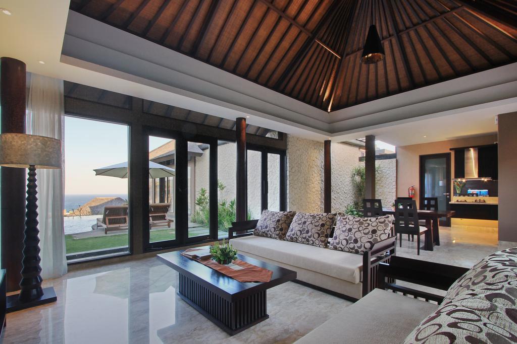 Ulu Segara Luxury Suites & Villas Нуса Дуа Екстериор снимка